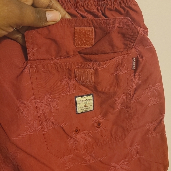 Tommy Bahama | Men's Paradise Nation Nylon Palm Print Swim Trunks (Size Large) - Picture 12 of 13